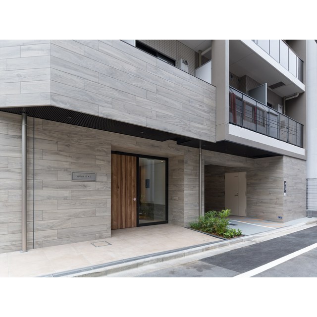 エントランス　建物の内部です