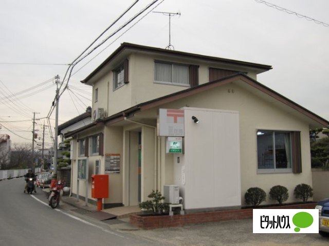 郵便局　和佐郵便局（郵便局）まで1404m