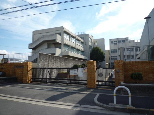 中学校　野田中学校（中学校）まで961m