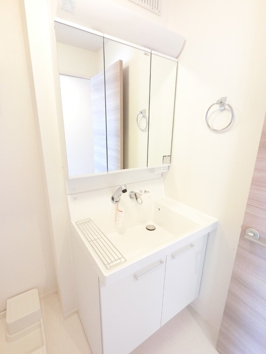 洗面設備　図面と現状に相違がある場合には現状を優先