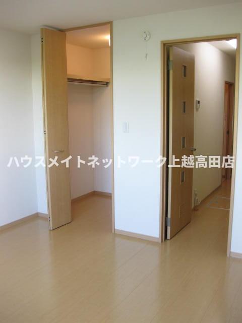 収納　ウォークインクローゼット
