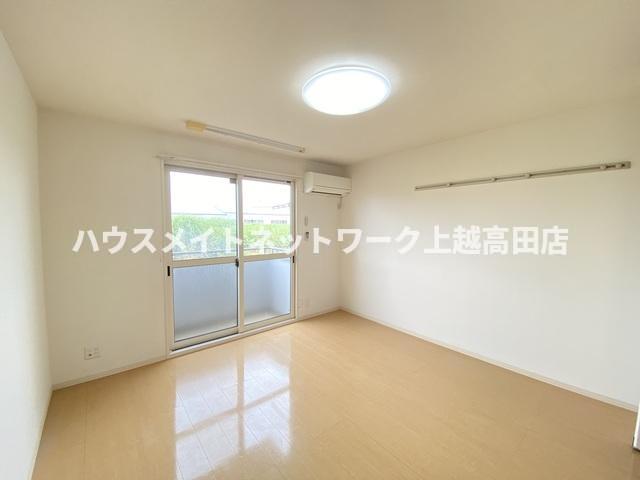 居室・リビング　洋室8.0帖