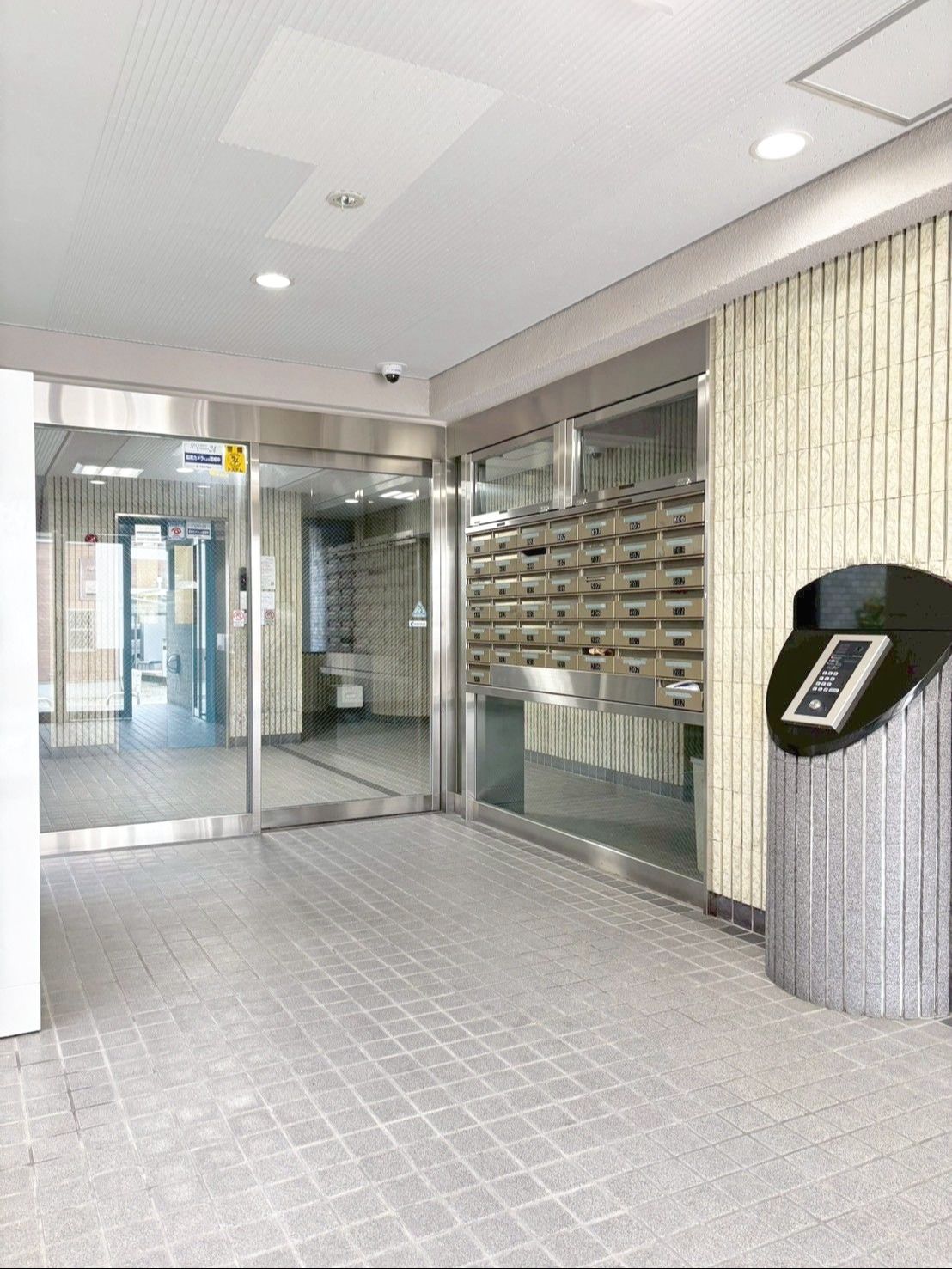 エントランス