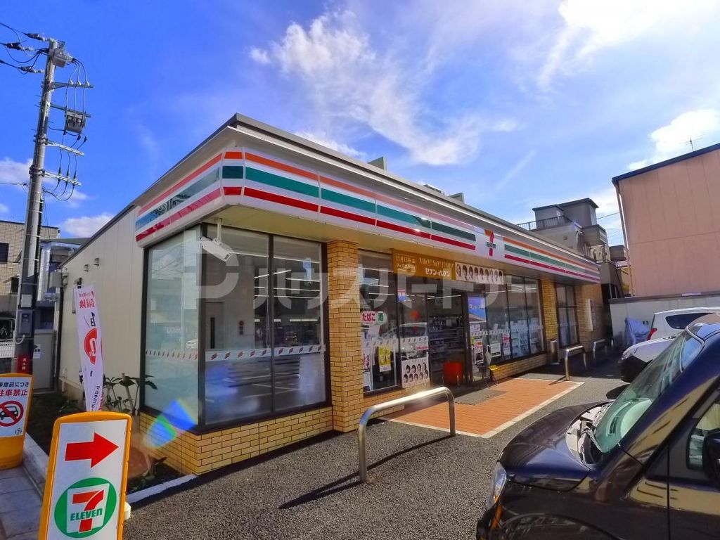 コンビニ　セブンイレブン足立西新井5丁目店（コンビニ）まで430m