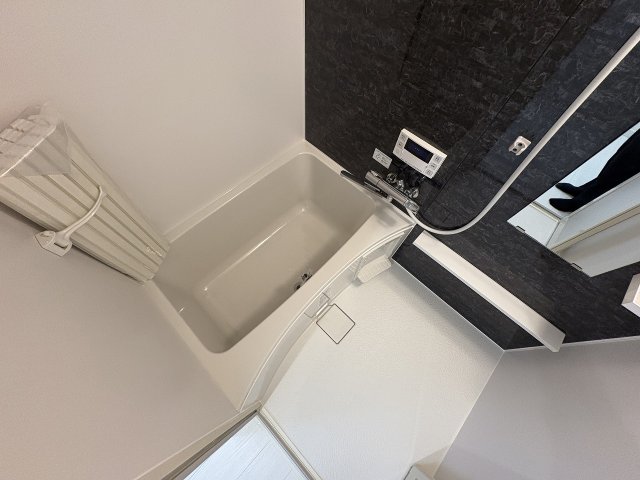 バス・シャワールーム　落ち着いた空間のお風呂です