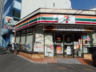 コンビニ　セブンイレブン 大阪上本町2丁目店（コンビニ）まで332m
