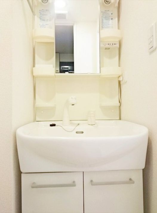洗面設備　弊社は都内全域の物件をご紹介可能です！