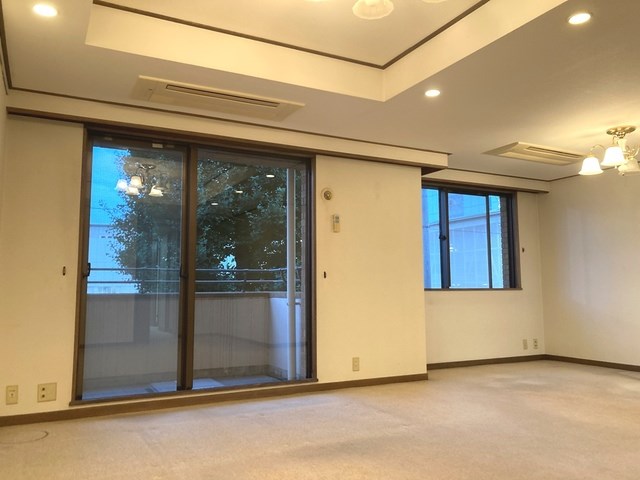 居室・リビング　参考写真です