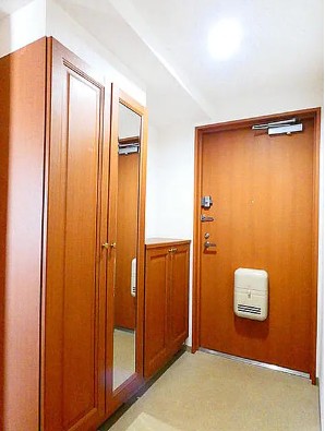 玄関　他部屋参考写真