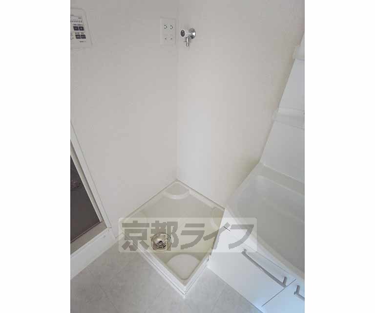 その他設備　室内洗濯機置場あります。