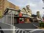 飲食店　マクドナルド香里園店（飲食店）まで923m