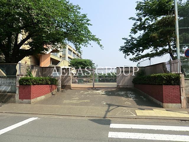中学校　立川市立第八中学校（中学校）まで529m