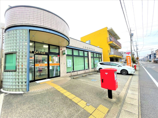 郵便局　小牧藤島郵便局（郵便局）まで553m