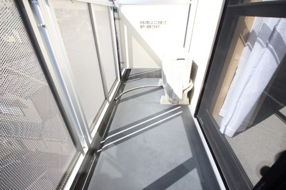 バルコニー　※別部屋の写真です