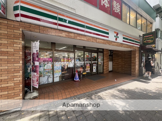 コンビニ　セブン-イレブン 杉並天沼３丁目店（コンビニ）まで601m