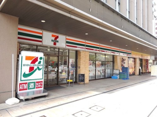 コンビニ　セブンイレブン 神戸赤鳥居前店（コンビニ）まで520m
