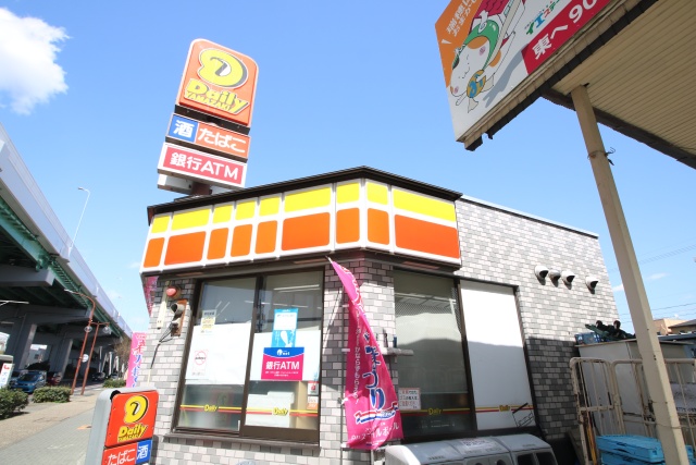 コンビニ　デイリーヤマザキ 瑞穂雁道店（コンビニ）まで90m