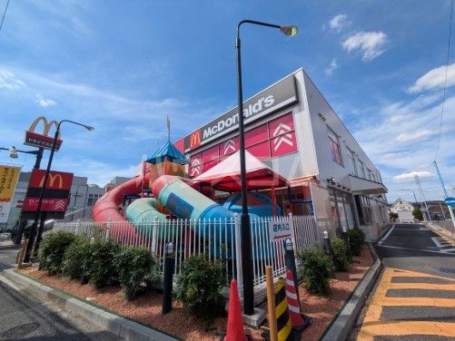 飲食店　マクドナルド　井の頭通り高井戸店（飲食店）まで1161m