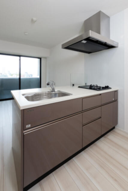 キッチン　※写真は同タイプ住戸です。