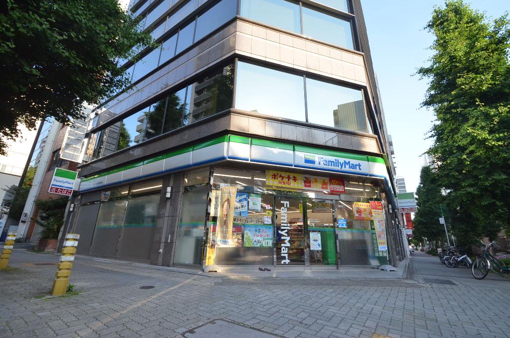 その他　ファミリーマート丸の内七間町通店（その他）まで196m