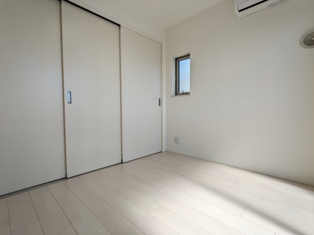 居室・リビング　302号室