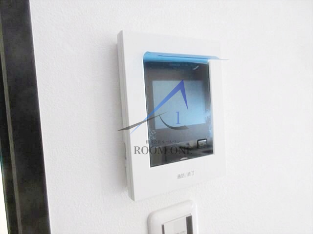 セキュリティ　モニター付インターホンです。