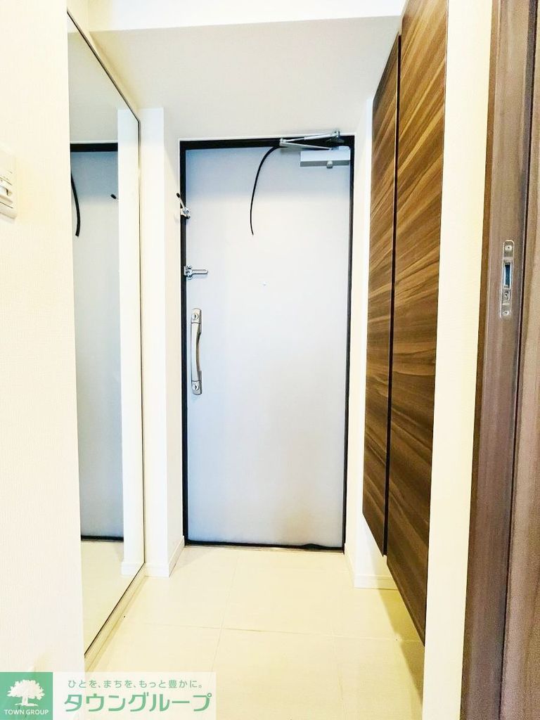 玄関　お部屋探しは株式会社　タウンハウジング　までお気軽にお問合…