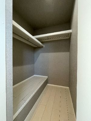 収納　シンプルで使いやすいトイレです