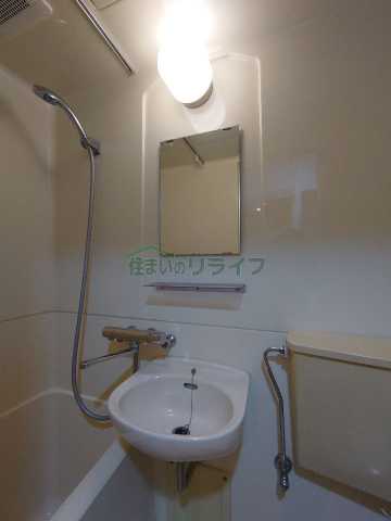 洗面設備　別部屋同タイプ部屋の参考写真となります。