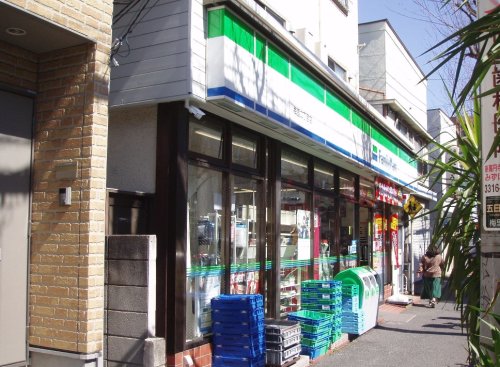 コンビニ　ファミリーマート 高円寺梅里店（コンビニ）まで437m