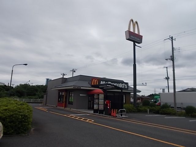 飲食店　マクドナルド（飲食店）まで350m