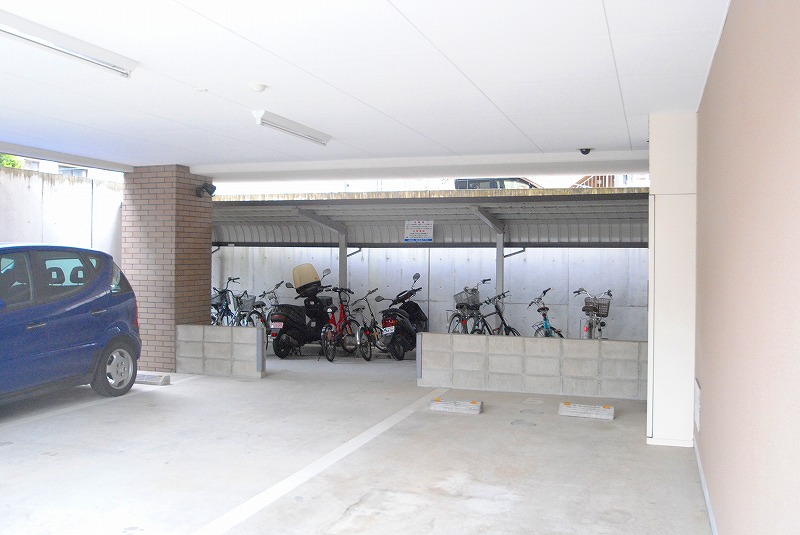 駐車場　別パターンの間取りです。