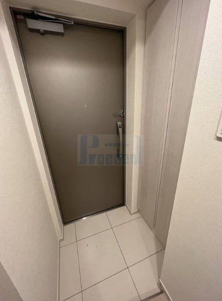 玄関　広々とした玄関部分