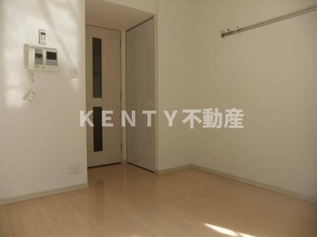その他部屋・スペース　落ち着いて過ごせるお部屋なので、寝室にいかがでしょうか