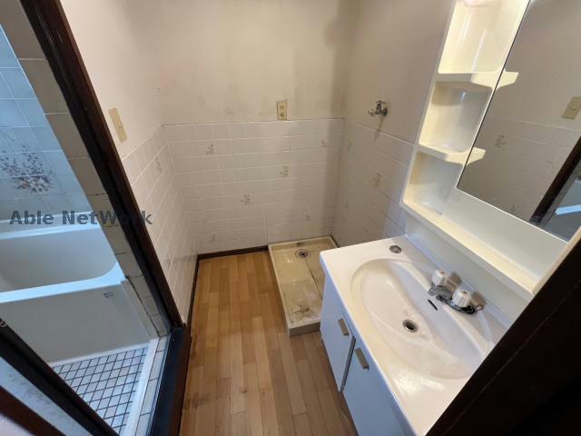 洗面設備　別部屋参考写真