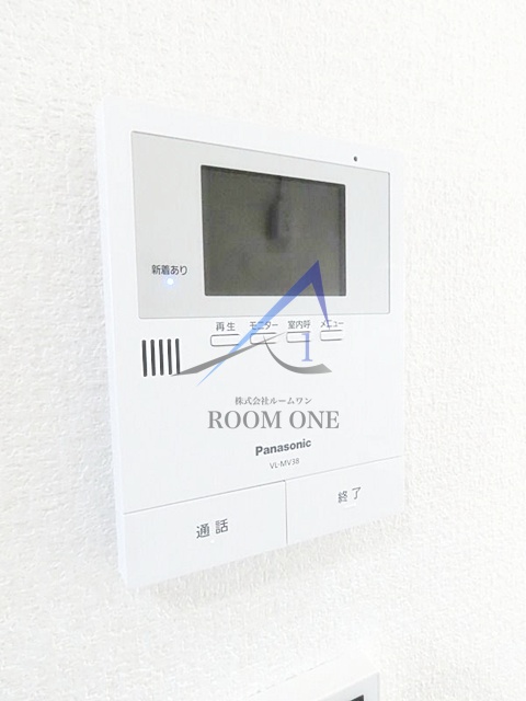 セキュリティ　モニター付きインターホンです。