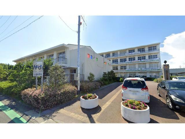 中学校　浜松市立北星中学校（中学校）まで1435m
