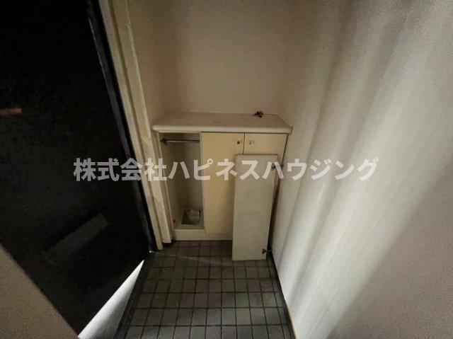 玄関　※同物件他部屋参考写真