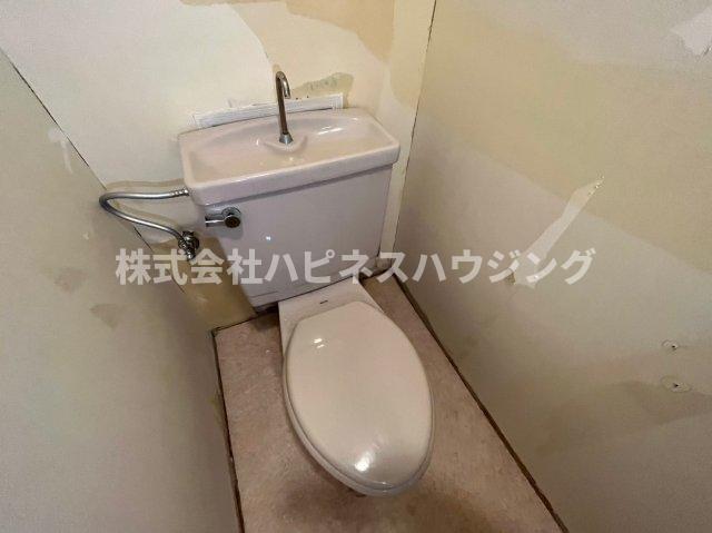 トイレ　※同物件他部屋参考写真