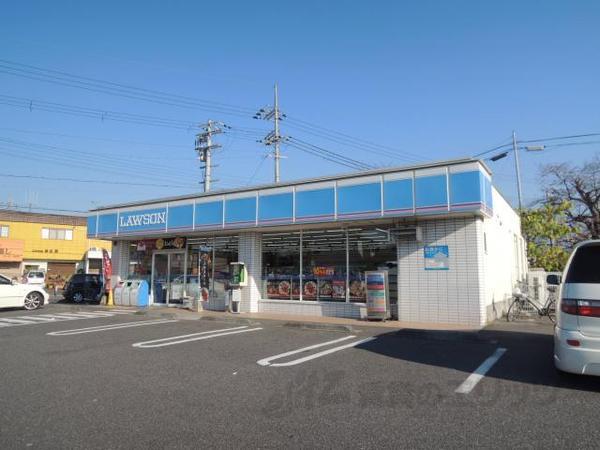 コンビニ　ローソン　中小路店（コンビニ）まで440m