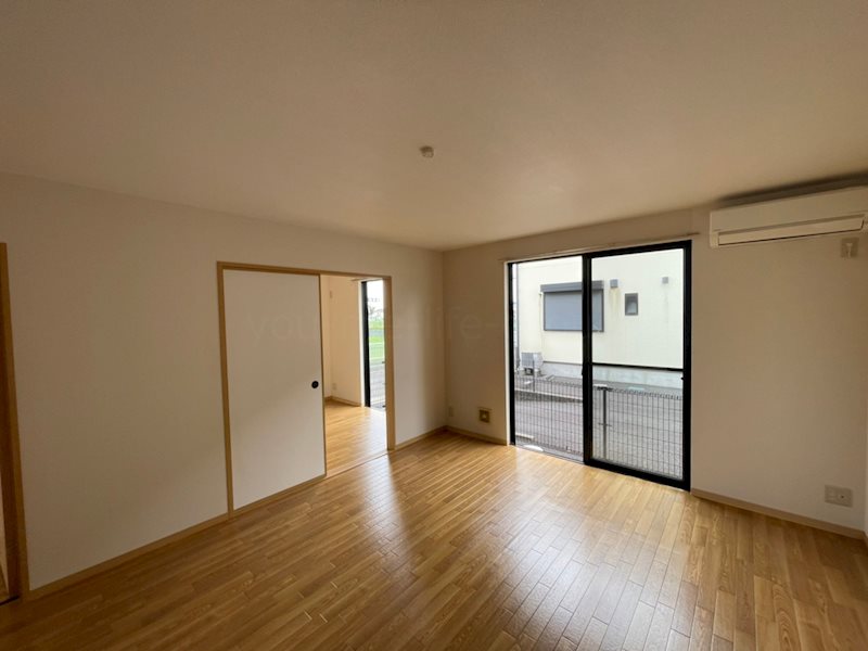 居室・リビング　別部屋参考写真