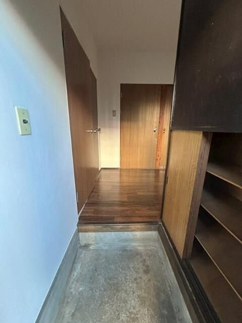 玄関　同タイプ部屋