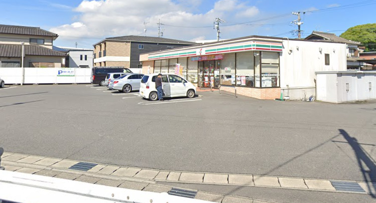 コンビニ　セブンイレブン 東海市名和町二反表店（コンビニ）まで115m