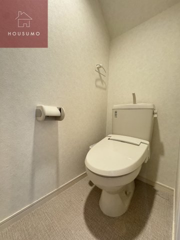 トイレ　落ち着いたトイレです
