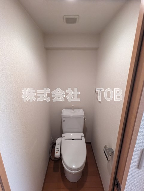 トイレ　※クリーニング中の撮影※