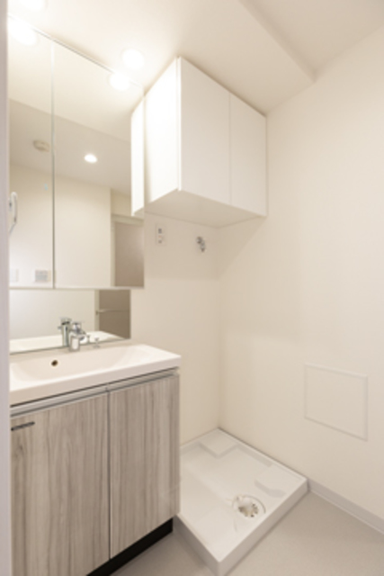 洗面設備　※写真は同タイプ住戸です。
