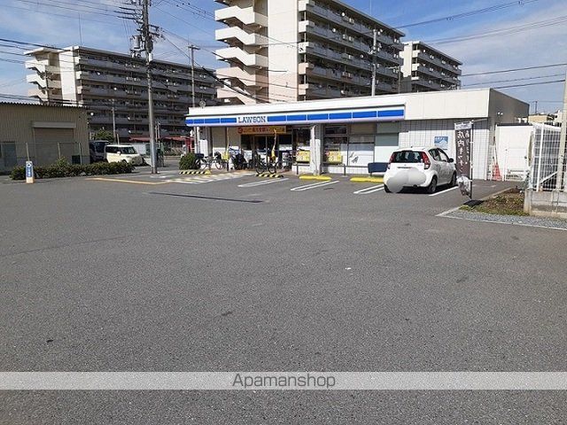 コンビニ　ローソン矢田一丁目店（コンビニ）まで400m