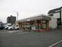 コンビニ　セブンイレブン尼崎額田町店（コンビニ）まで910m