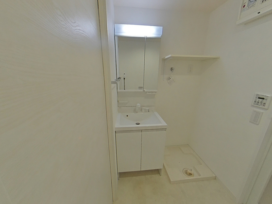 洗面設備　※別部屋の写真です