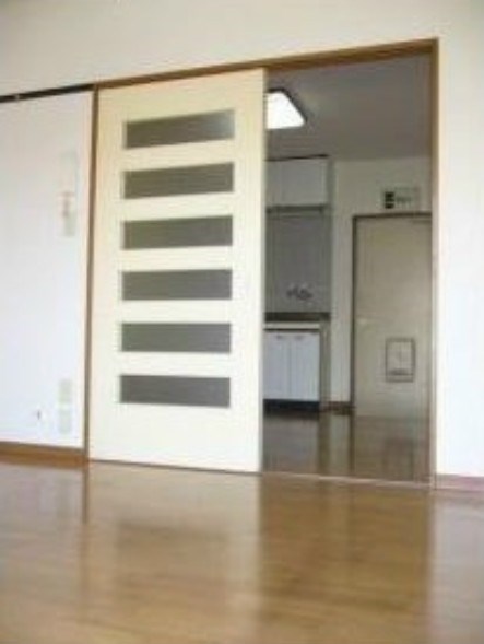 居室・リビング　ゆったりとした居間です